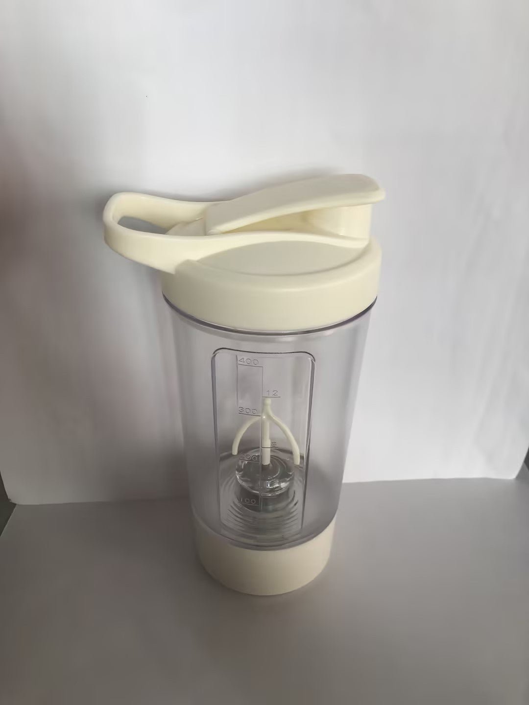 Electric Shaker Bottle : - Automix For Protein,etc! - skylit